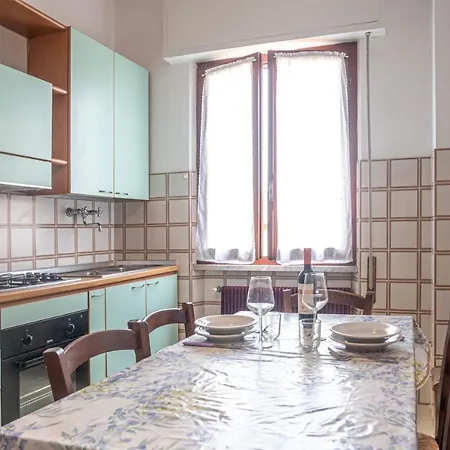 Il Pontile In Marina Di Massa, With Private Outdoor Area, Just 400 Meters From The Sea