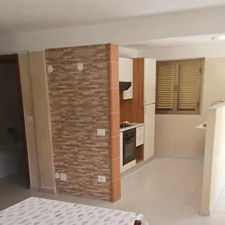 Il Pontile In Marina Di Massa, With Private Outdoor Area, Just 400 Meters From The Sea Aparthotel *
